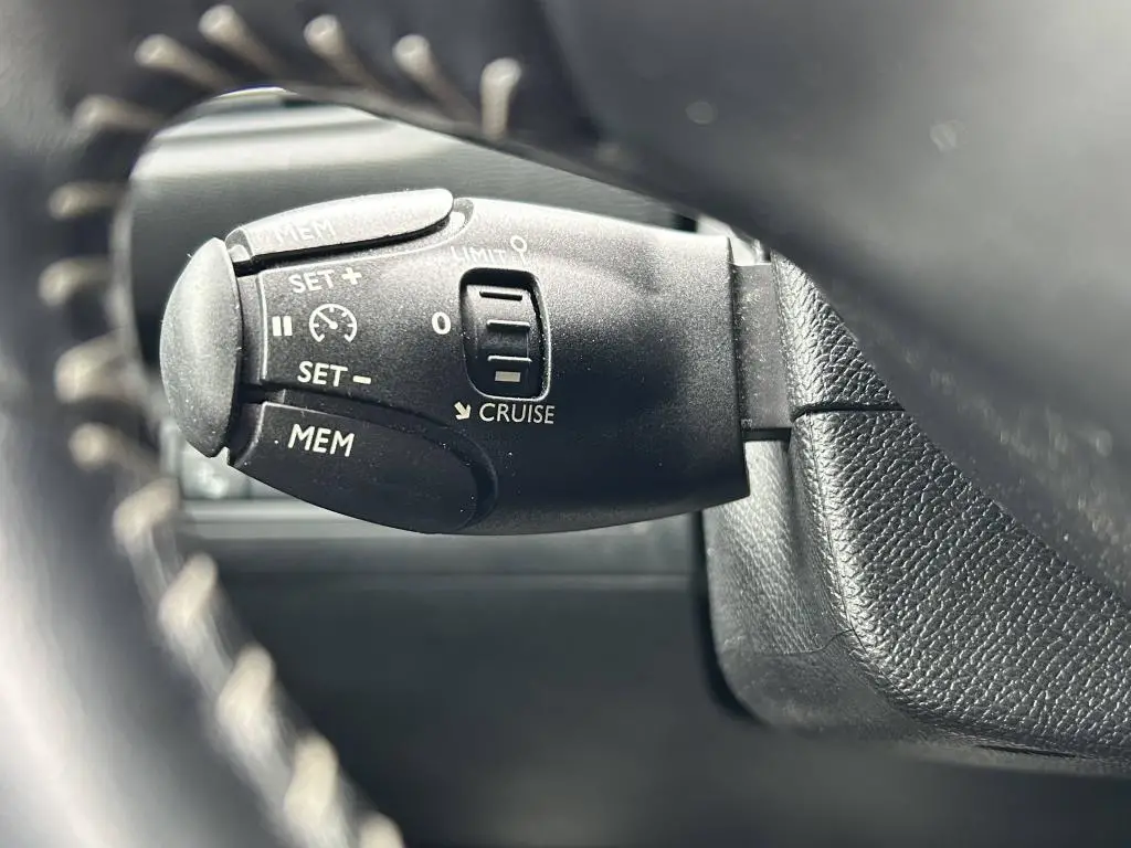 Peugeot 308 ACTIVE 1.2 PureTech 130 S&S MAN6 - monde 1.2 PureTech / 96kW