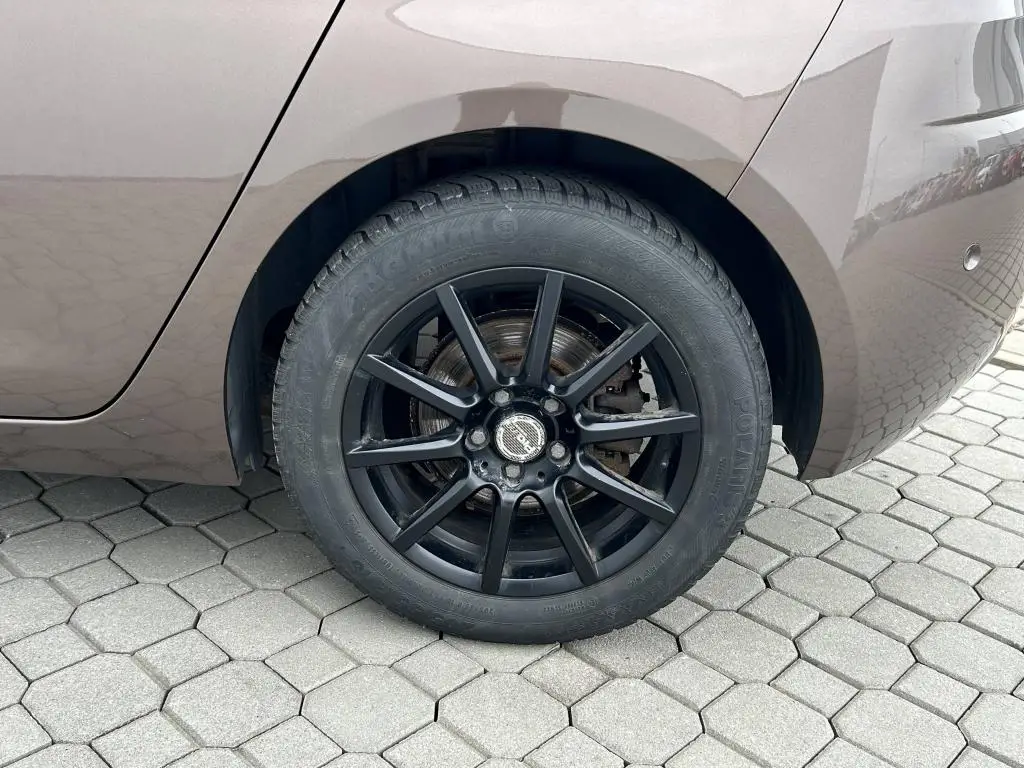 Peugeot 308 ACTIVE 1.2 PureTech 130 S&S MAN6 - monde 1.2 PureTech / 96kW