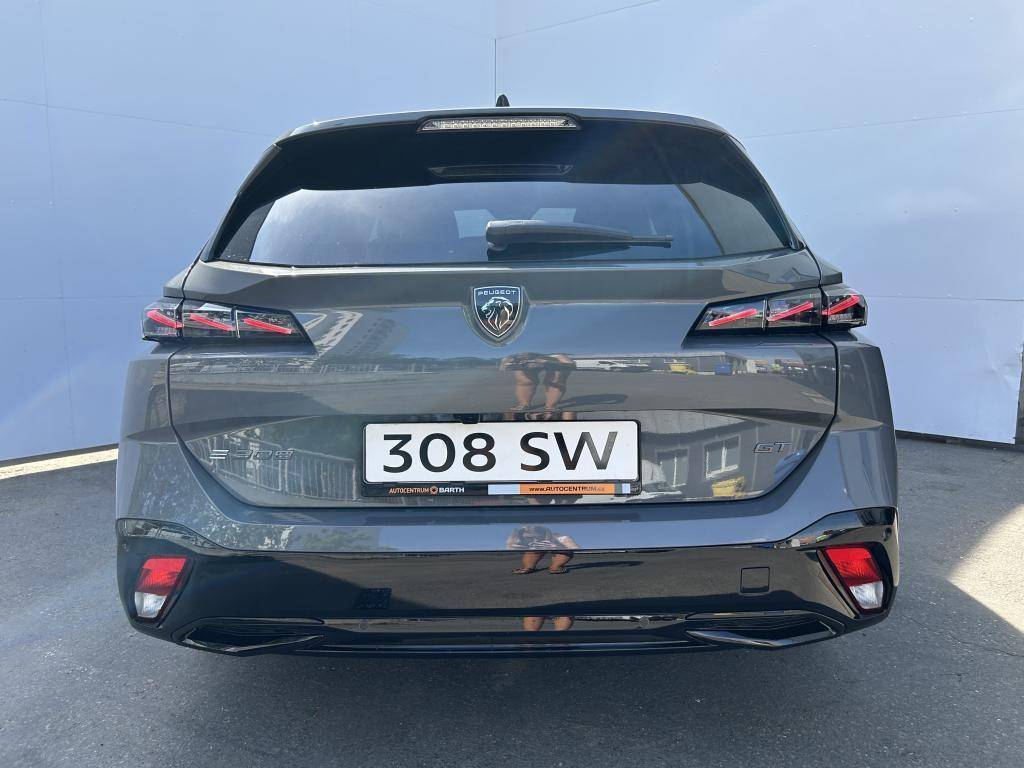 Peugeot 308 SW GT Elektromotor 115 kW Baterie 58 kWh  / 115kW