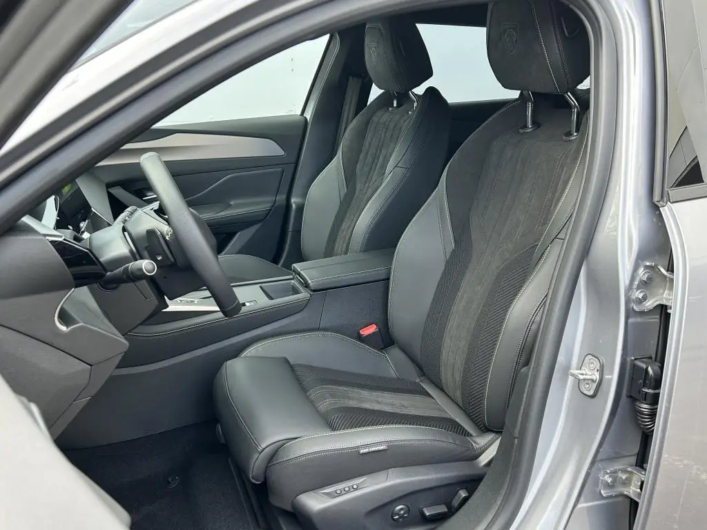 Peugeot 308 SW GT Hybrid e-DCS6 1,2 / 107kW