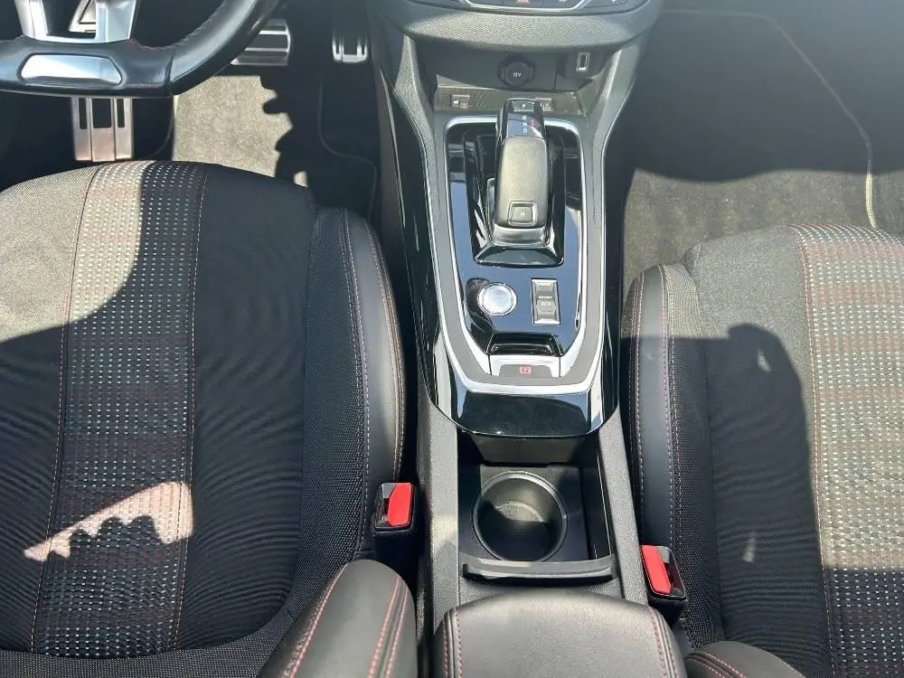Peugeot 308 SW GT S&S EAT8 1.5 BlueHDi / 96kW