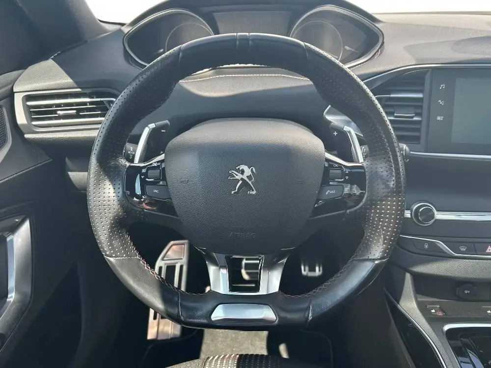 Peugeot 308 SW GT S&S EAT8 1.5 BlueHDi / 96kW