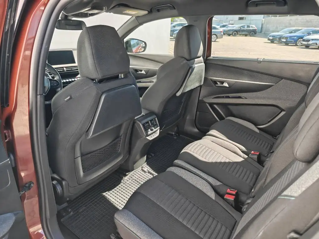 Peugeot 5008 ACTIVE PACK S&S EAT8 1,5 BlueHDi / 96kW
