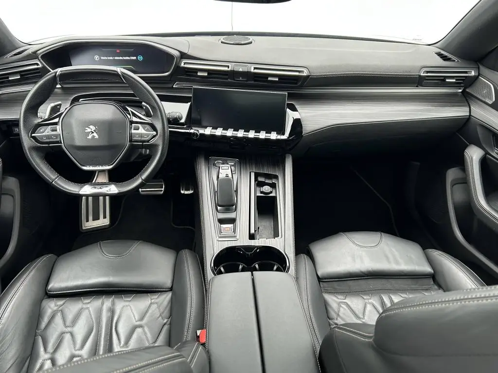 Peugeot 508 SW GT PACK HYBRID 225 e-EAT8 1.6 PureTech / 166kW