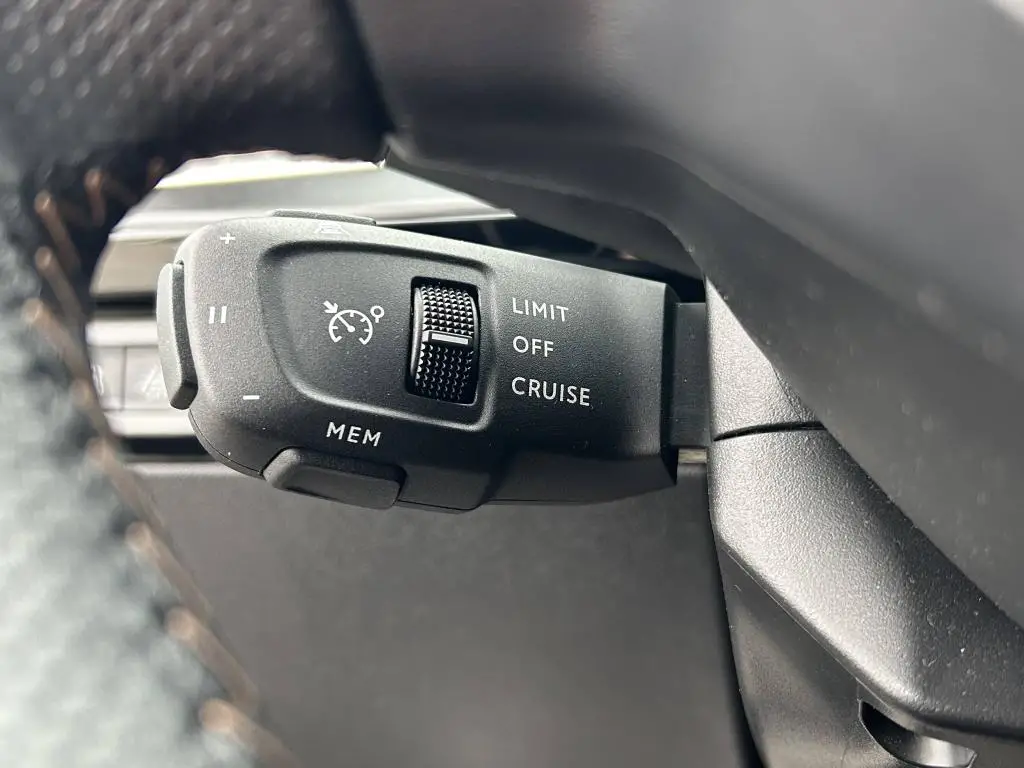 Peugeot 508 SW GT PACK HYBRID 225 e-EAT8 1.6 PureTech / 166kW