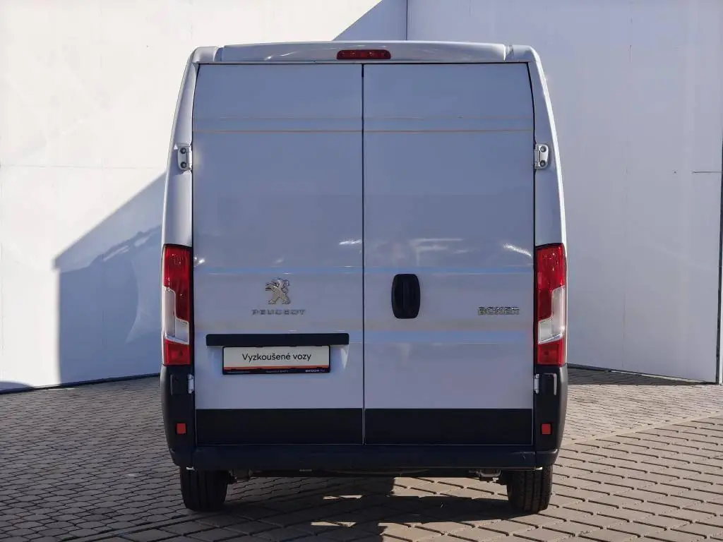Peugeot Boxer Furgon 3500 L3H2 MAN6 2,2 BlueHDi / 121kW