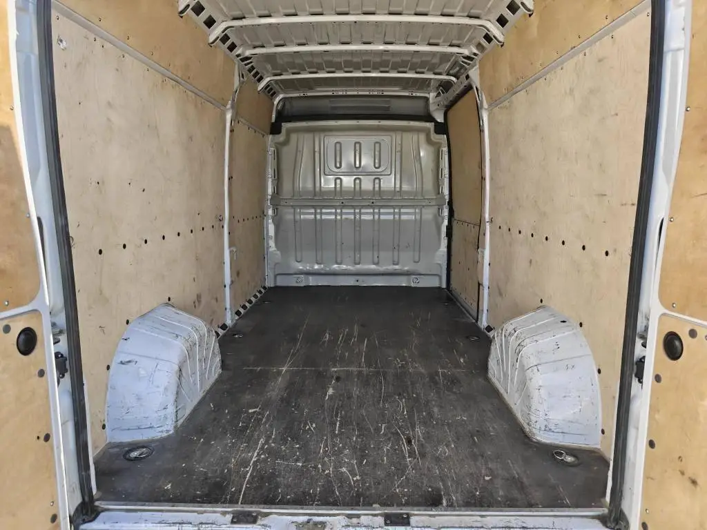 Peugeot Boxer Furgon 3500 L3H2 MAN6 2,2 BlueHDi / 121kW