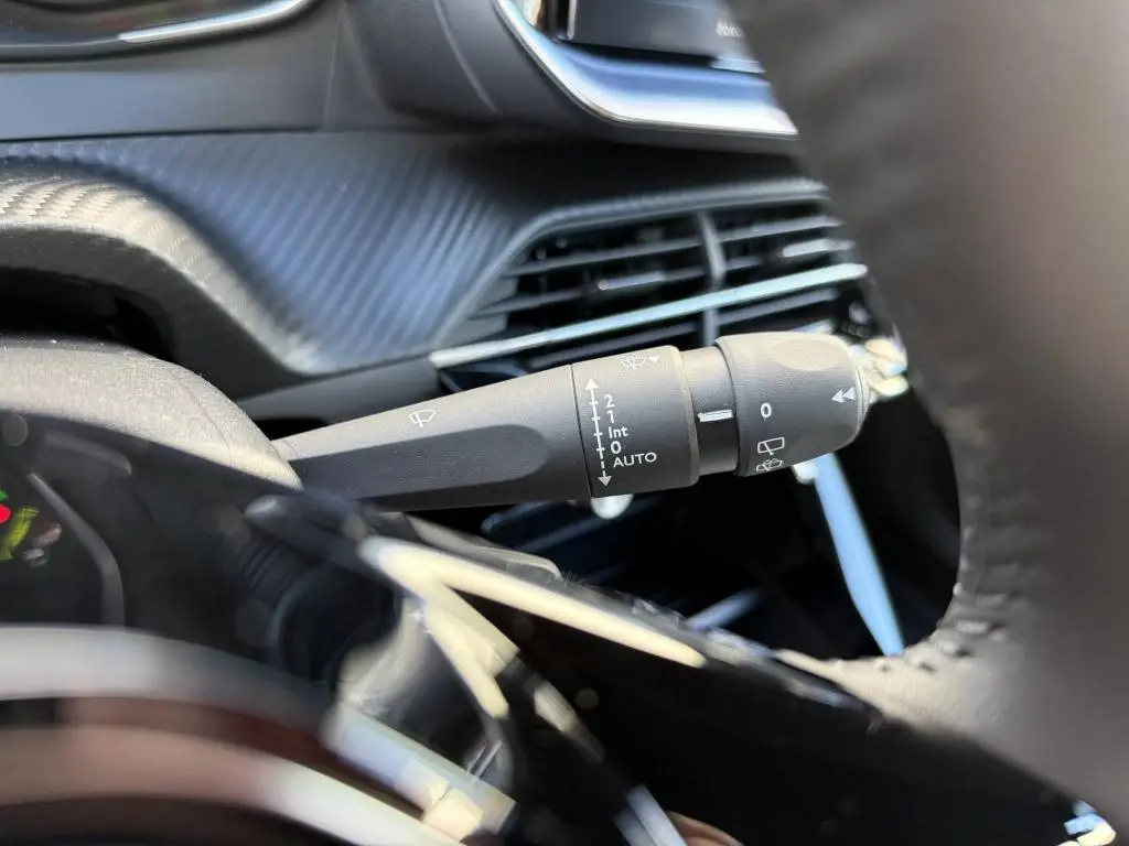 Peugeot e-2008 STYLE Elektromotor / 100kW