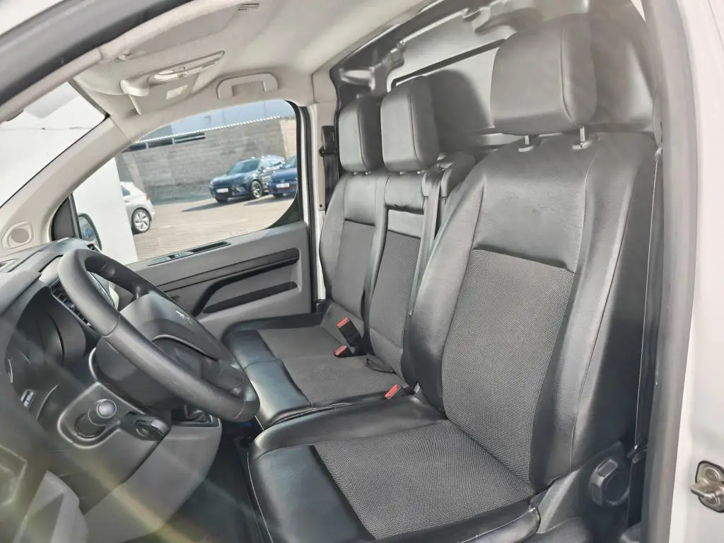 Peugeot Expert Active 2,0 BlueHDi 120 MAN6 1997 / 90kW