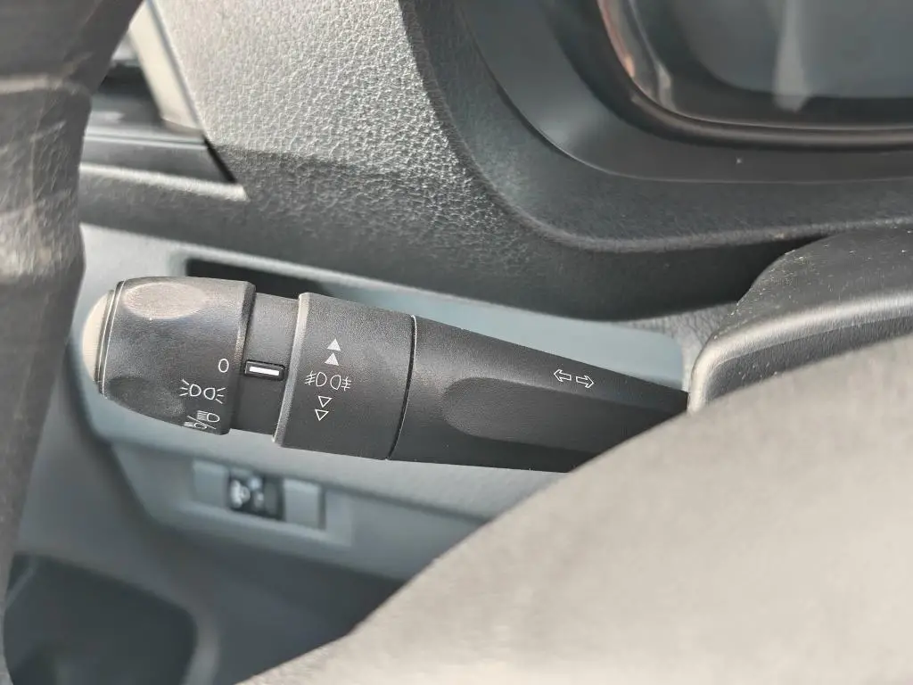 Peugeot Expert Active 2,0 BlueHDi 120 MAN6 1997 / 90kW