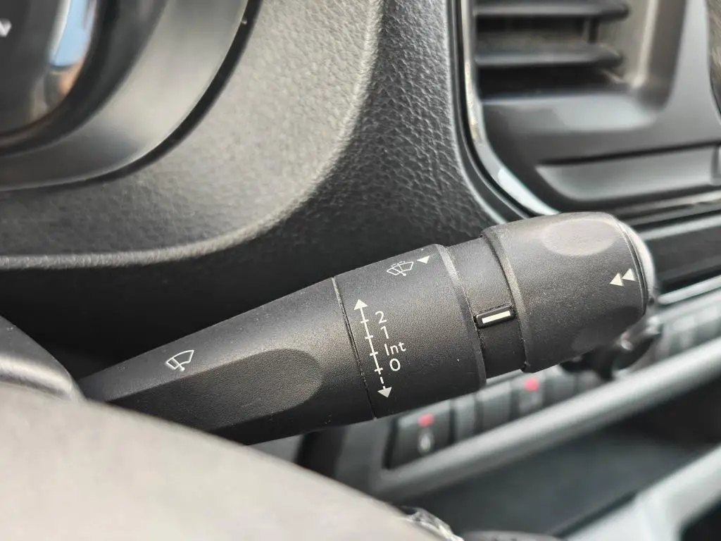 Peugeot Expert Active 2,0 BlueHDi 120 MAN6 1997 / 90kW