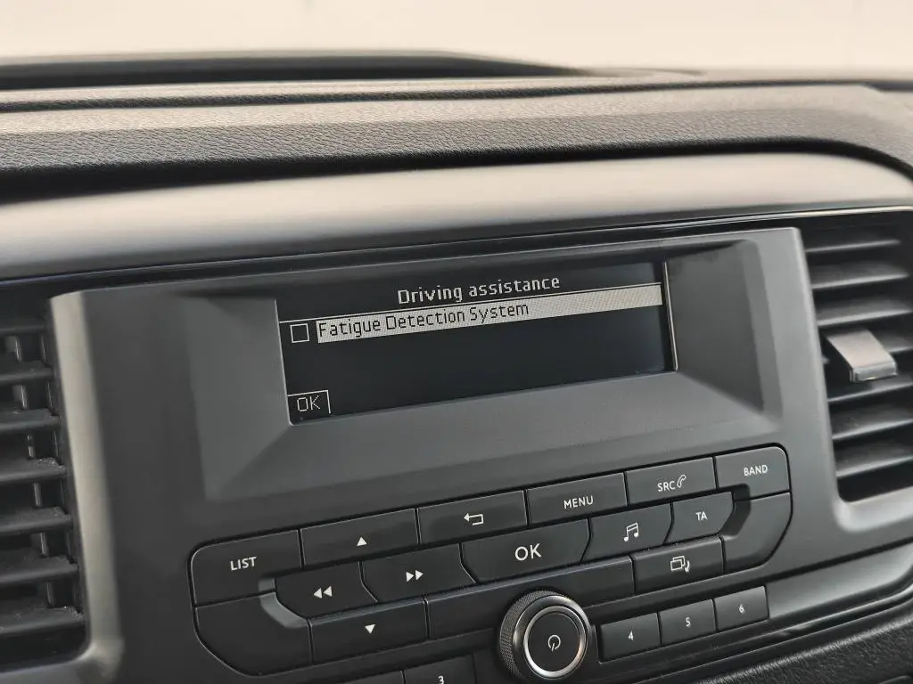 Peugeot Expert Active 2,0 BlueHDi 120 MAN6 1997 / 90kW