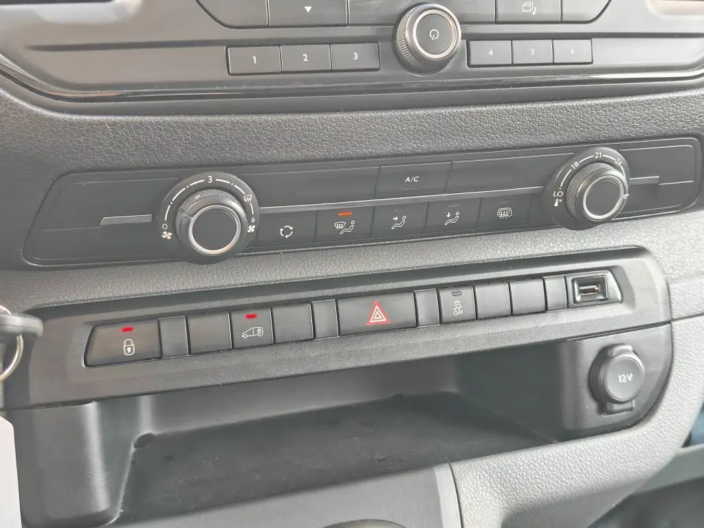 Peugeot Expert Active 2,0 BlueHDi 120 MAN6 1997 / 90kW