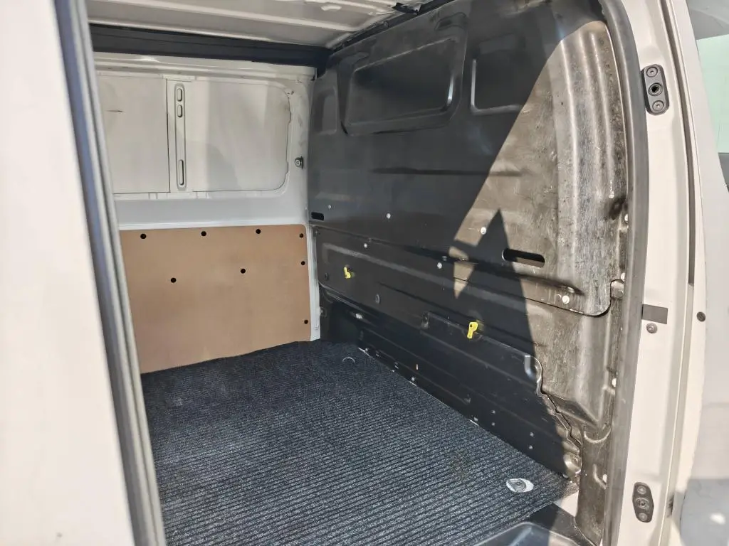 Peugeot Expert Active 2,0 BlueHDi 120 MAN6 1997 / 90kW