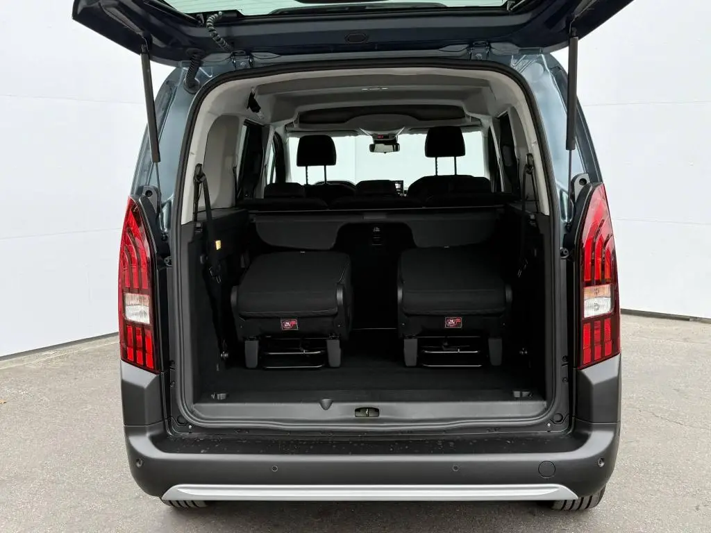 Peugeot RIFTER LONG GT BlueHDi 130 S&S EAT8 1,5 BlueHDi / 96kW