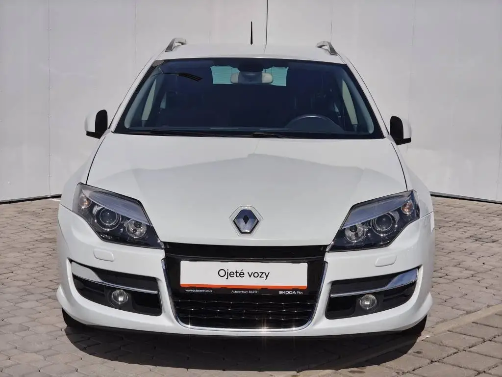 Renault Laguna Laguna 2,0 DCi 110 kW MP6 2,0 DCi / 110kW