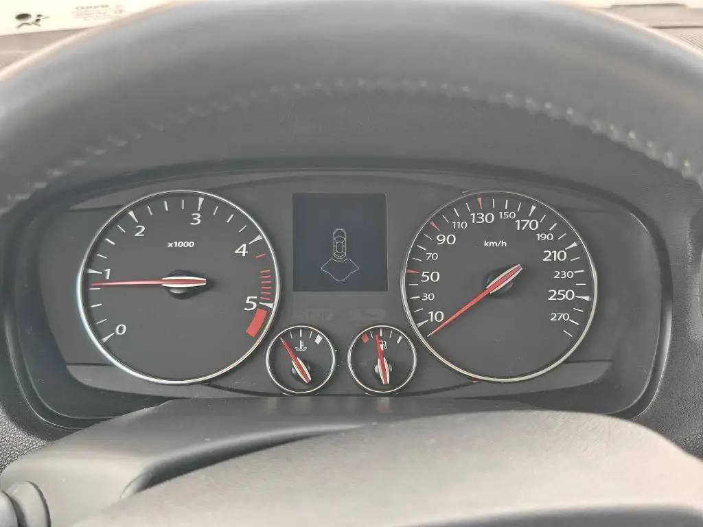 Renault Laguna Laguna 2,0 DCi 110 kW MP6 2,0 DCi / 110kW