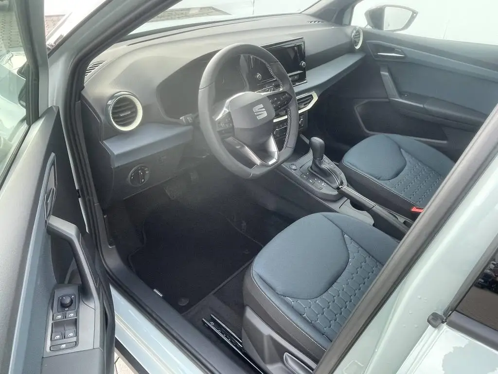 SEAT Arona Style DSG 1.0 TSI / 85kW