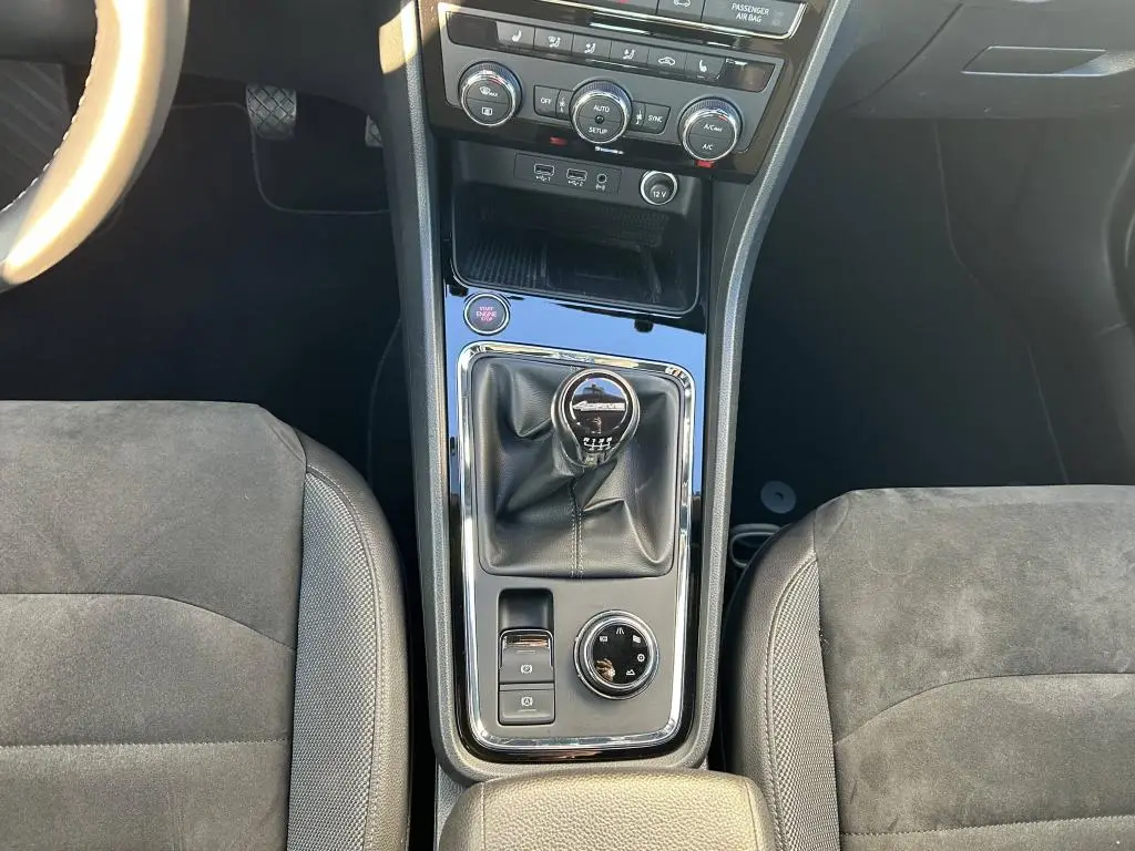 SEAT Ateca Xcellence 4WD 6MP 1,4TSI / 110kW