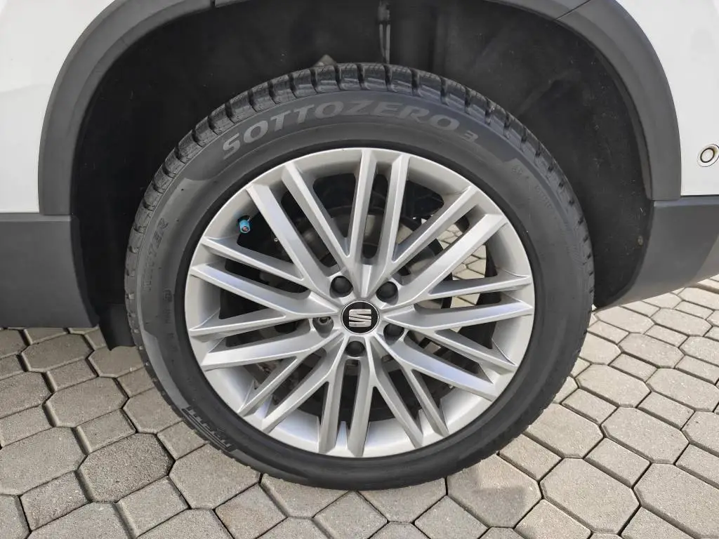 SEAT Ateca Xcellence 4WD 6MP 1,4TSI / 110kW