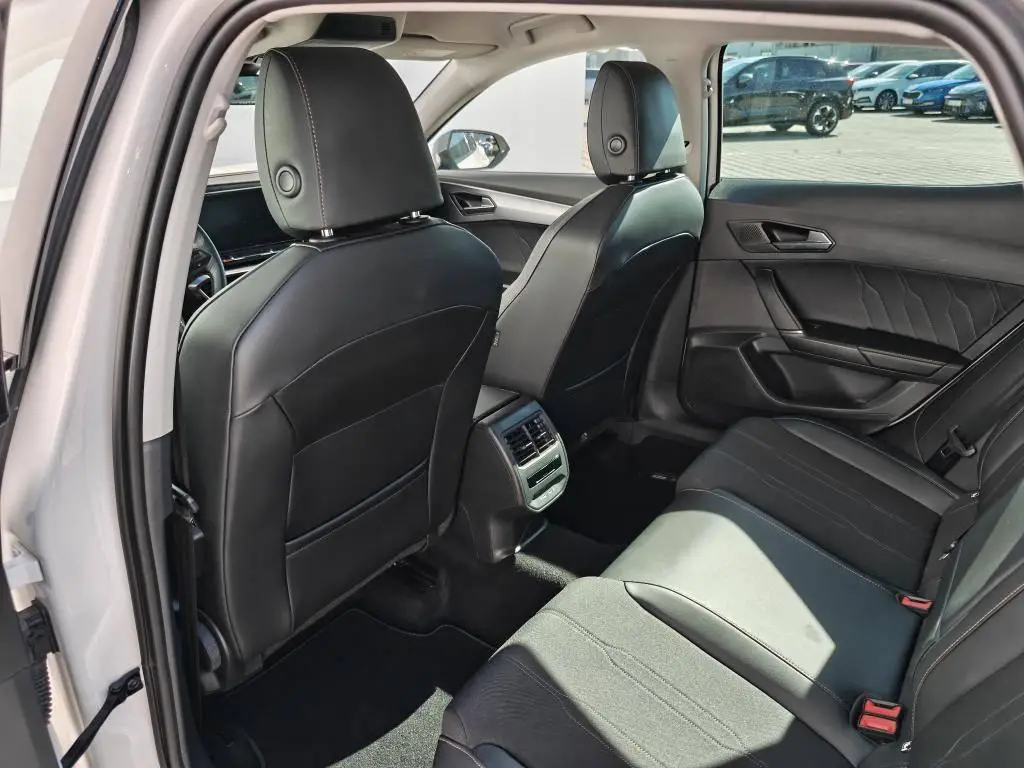 SEAT Formentor DSG 4WD 2,0 TSI / 140kW