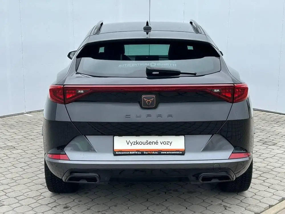 SEAT Formentor DSG 4WD 2,0 TSI / 140kW