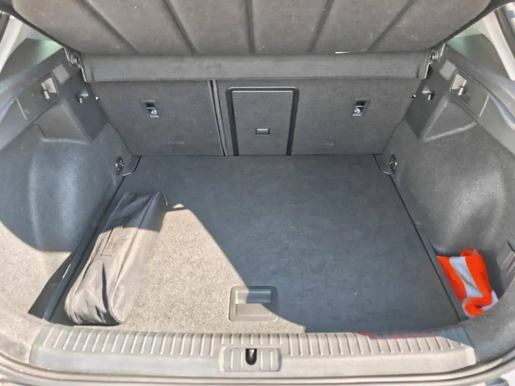 SEAT Formentor DSG 4WD 2,0 TSI / 140kW