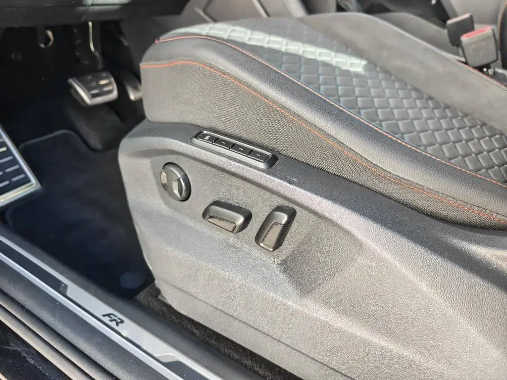 SEAT Tarraco FR 4WD DSG 2.0 TSI / 180kW