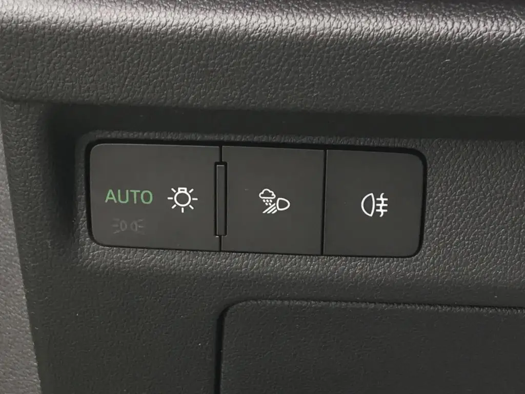 Škoda Elroq  RS 84 kWh 4x4 elektro  / 84kW