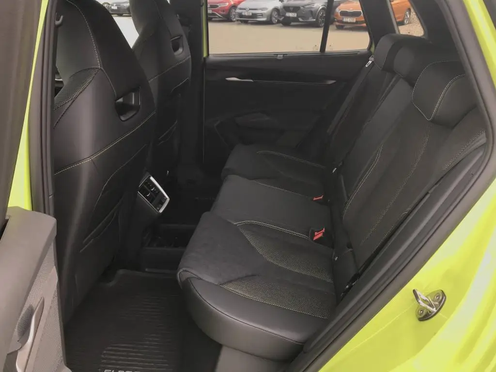 Škoda Elroq  RS 84 kWh 4x4 elektro  / 84kW