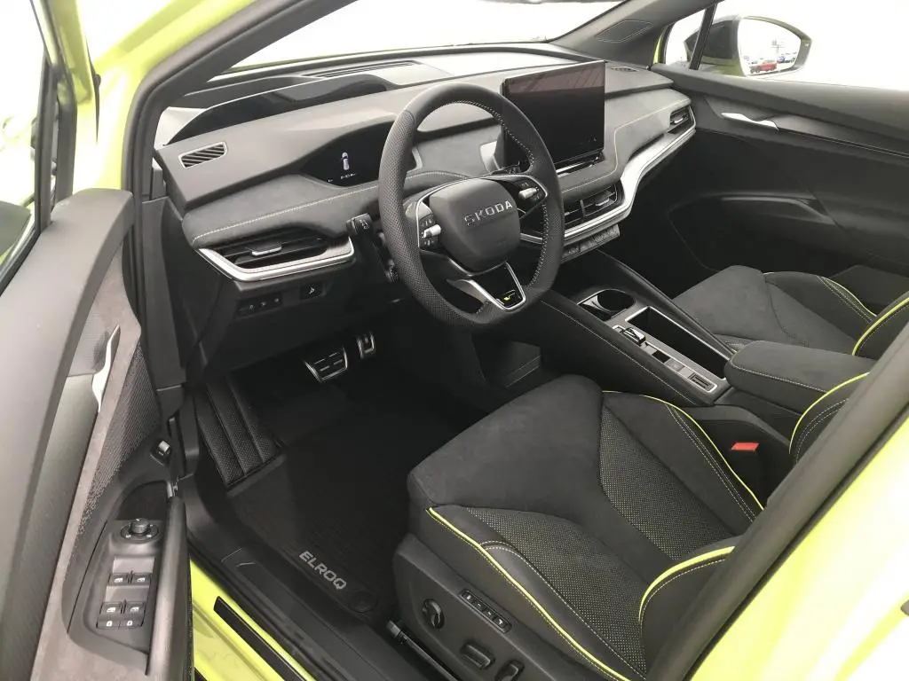 Škoda Elroq  RS 84 kWh 4x4 elektro  / 84kW