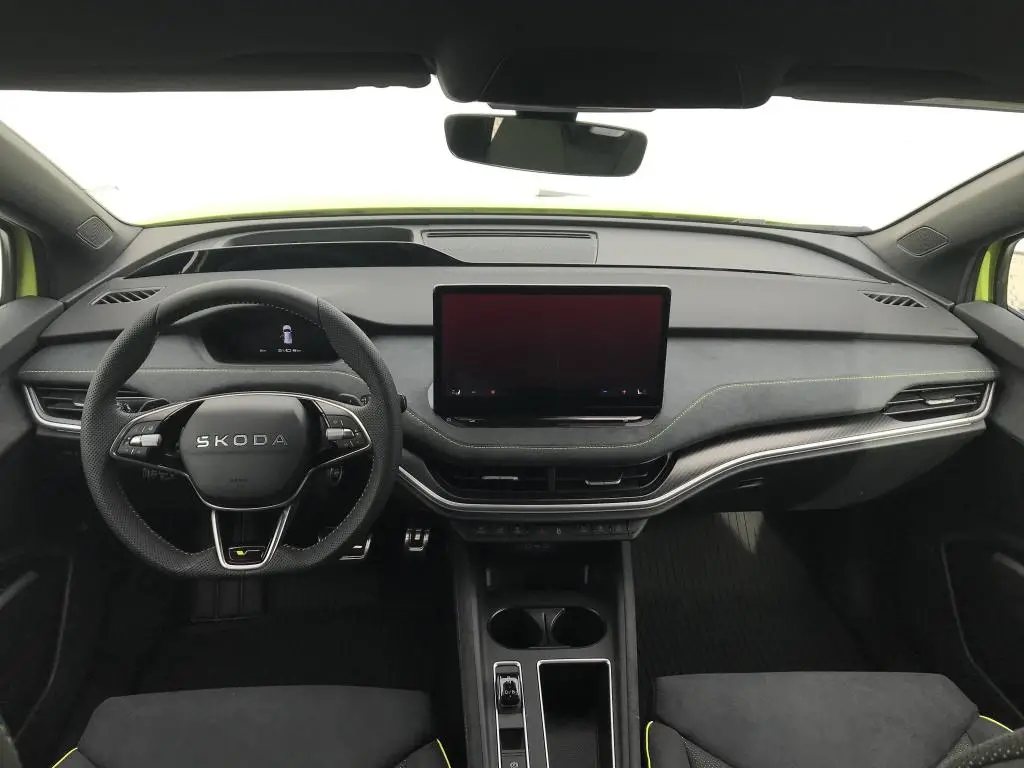 Škoda Elroq  RS 84 kWh 4x4 elektro  / 84kW