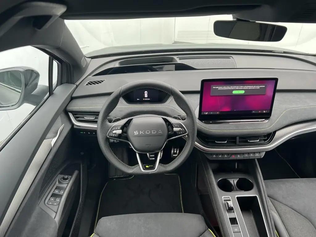 Škoda Elroq  RS 84 kWh 4x4 elektro  / 84kW