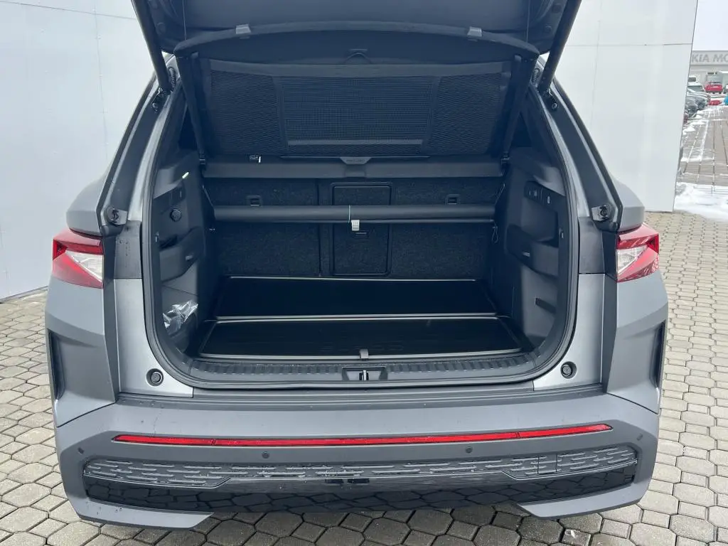 Škoda Elroq  RS 84 kWh 4x4 elektro  / 84kW