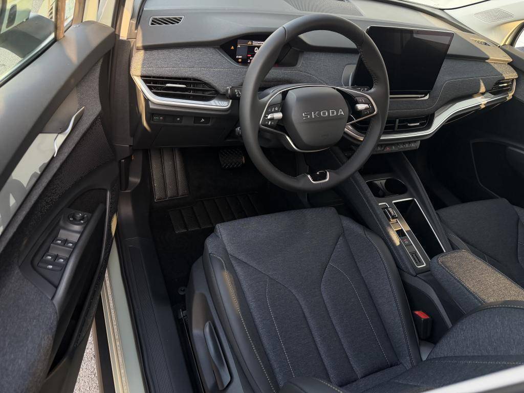 Škoda Elroq Selection 60 63 kWh   / 150kW