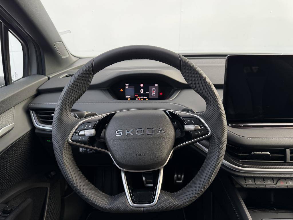 Škoda Elroq Sportline 60 63 kWh   / 150kW