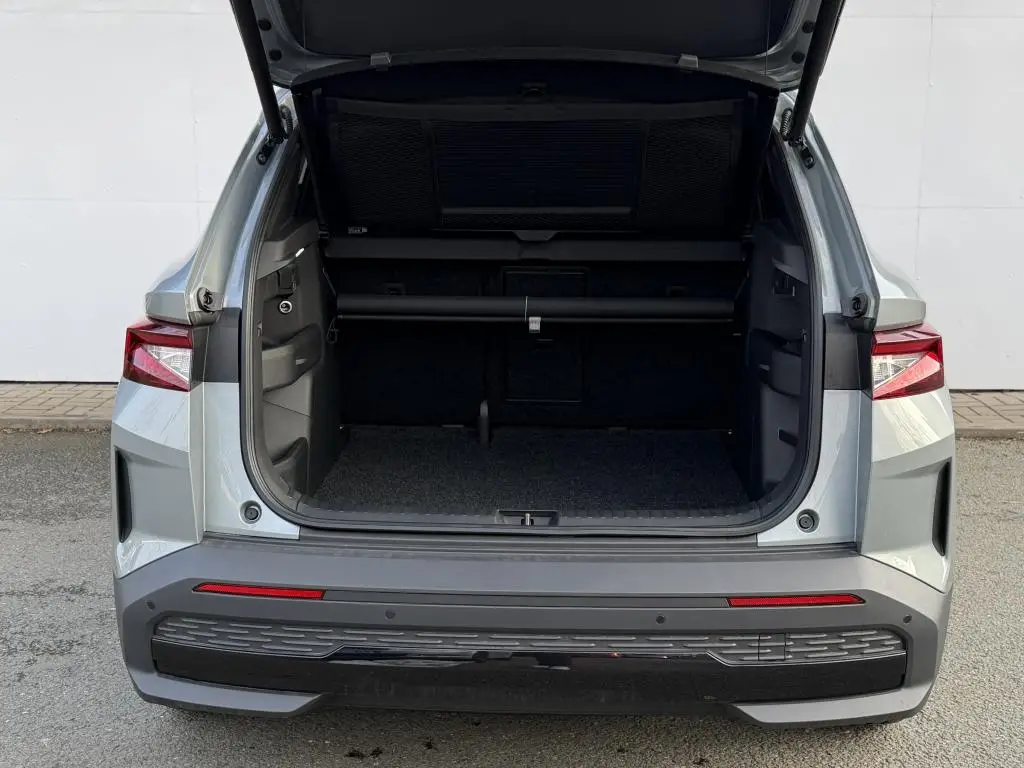 Škoda Elroq Sportline 60 63 kWh   / 150kW