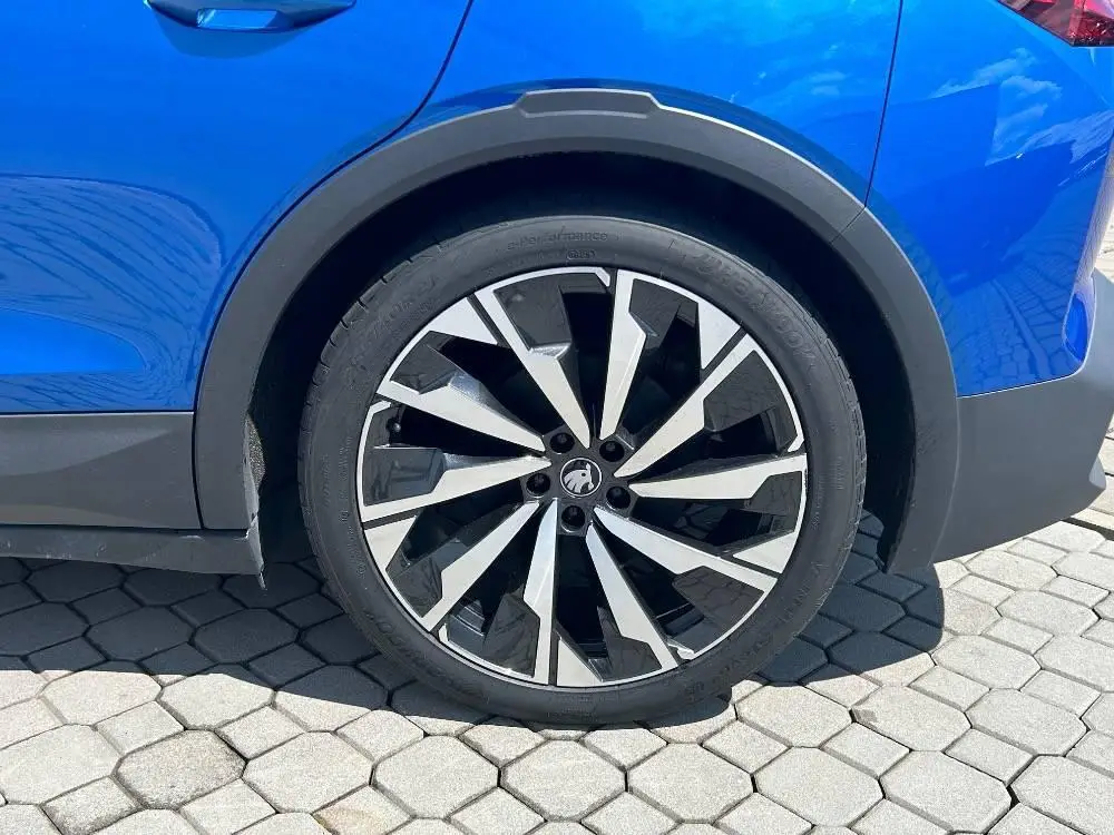 Škoda Elroq Sportline 85 82 kWh   / 210kW