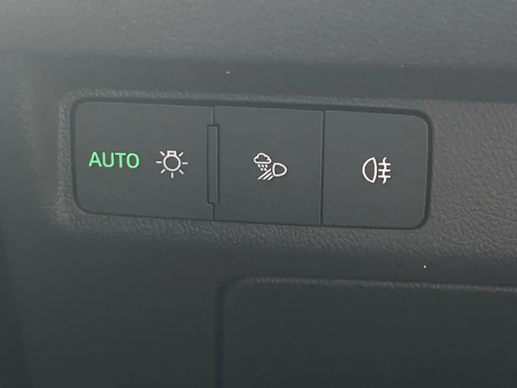 Škoda Enyaq L&K 85 82kWh   / 210kW