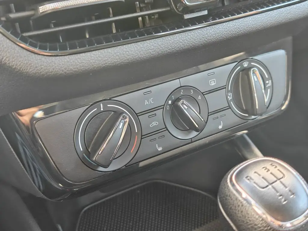 Škoda Fabia 130 5MP 1,0TSI / 70kW