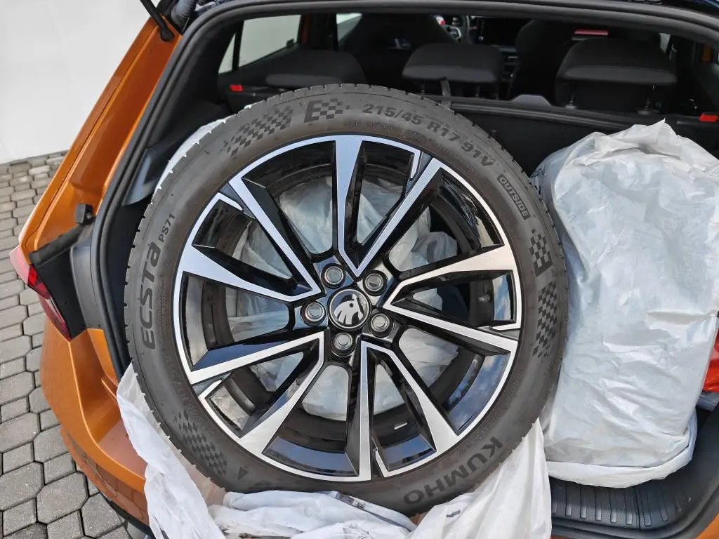 Škoda Fabia Monte Carlo 6MP 1,0TSI / 81kW