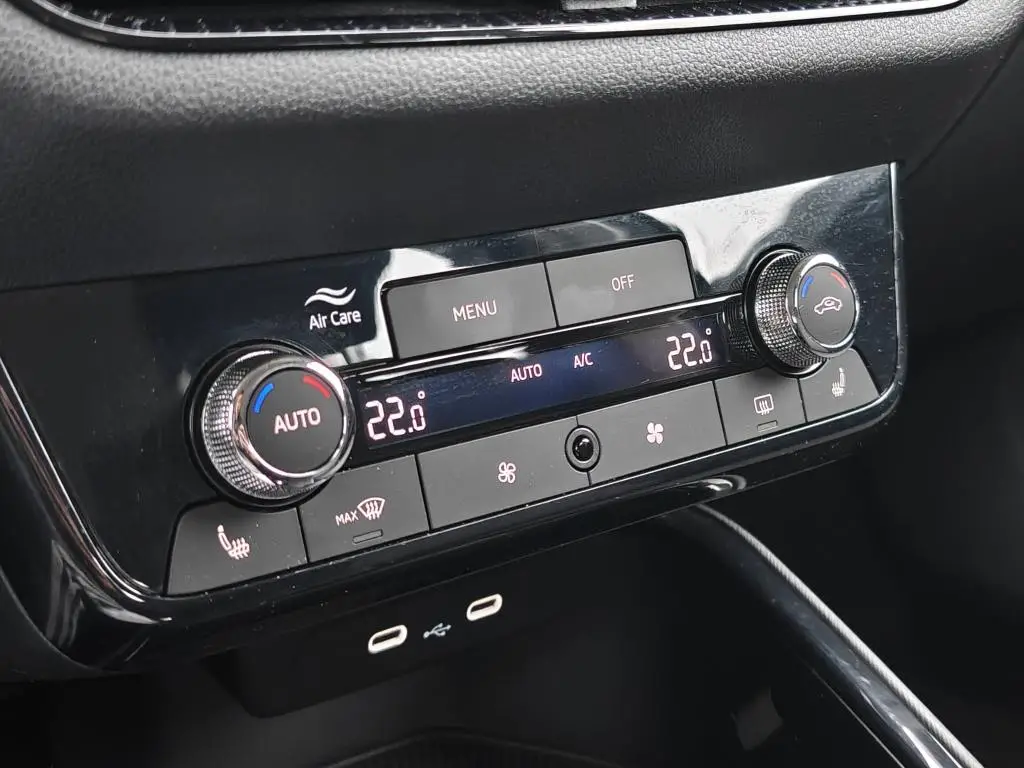 Škoda Fabia Selection 5MP 1,0MPI / 59kW