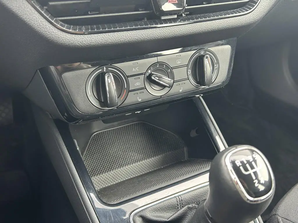Škoda Fabia Selection 5MP 1,0MPI / 59kW
