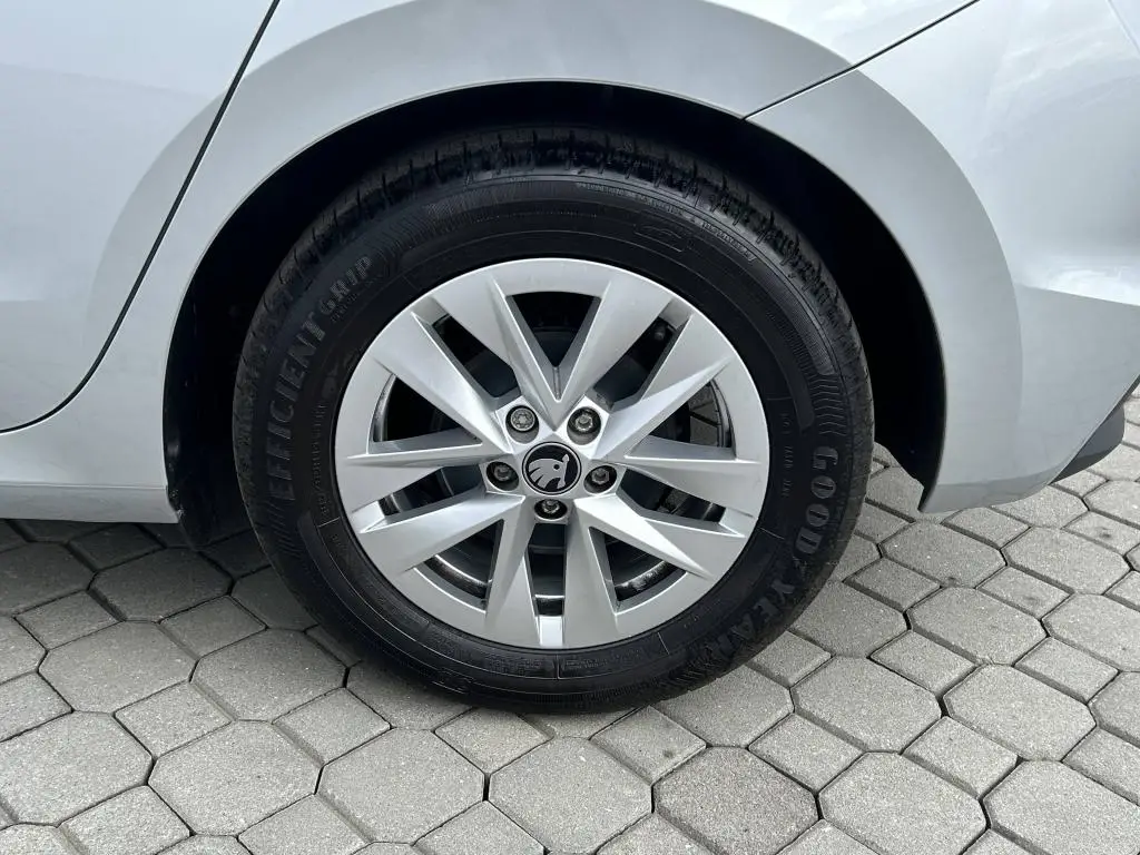 Škoda Fabia Selection 5MP 1,0TSI / 70kW