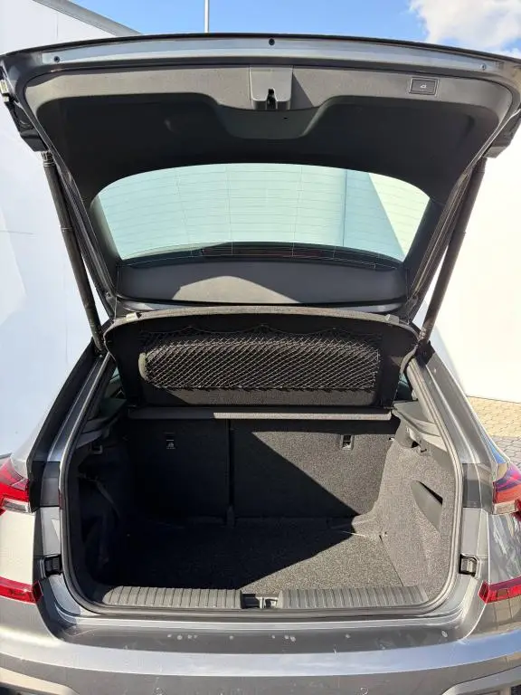 Škoda Kamiq Dynamic 1,0 TSI 85 kW DSG 7  1,0TSI / 85kW