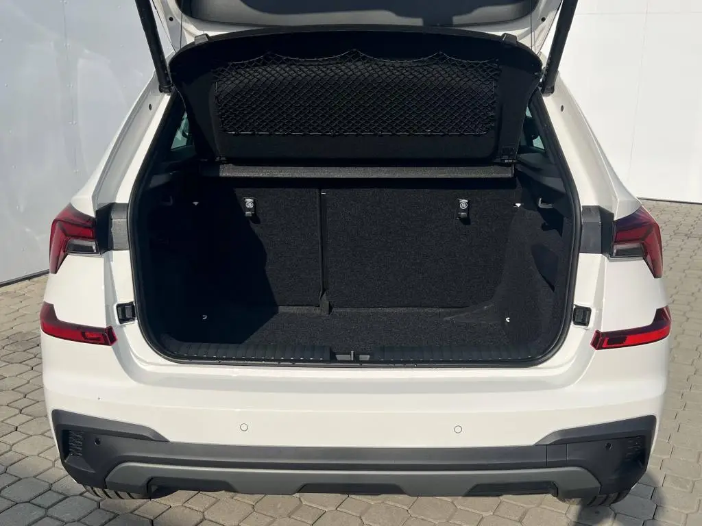 Škoda Kamiq Dynamic 1,0 TSI 85 kW DSG 7  1,0TSI / 85kW