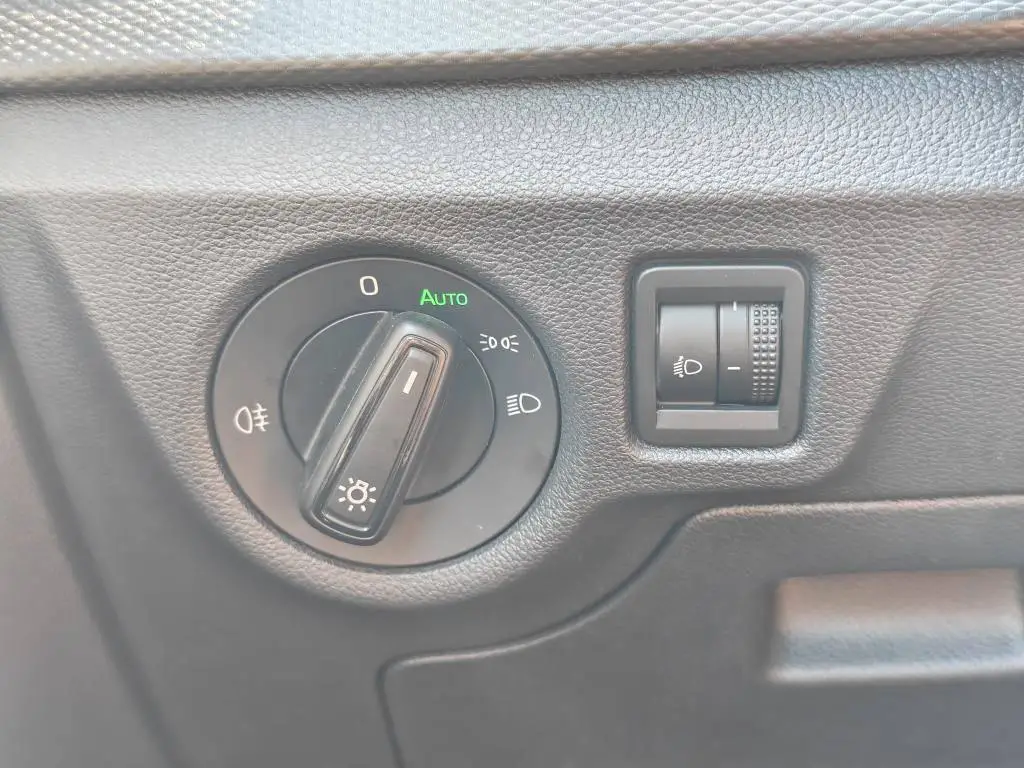 Škoda Kamiq Fresh 6MP 1,0TSI / 81kW