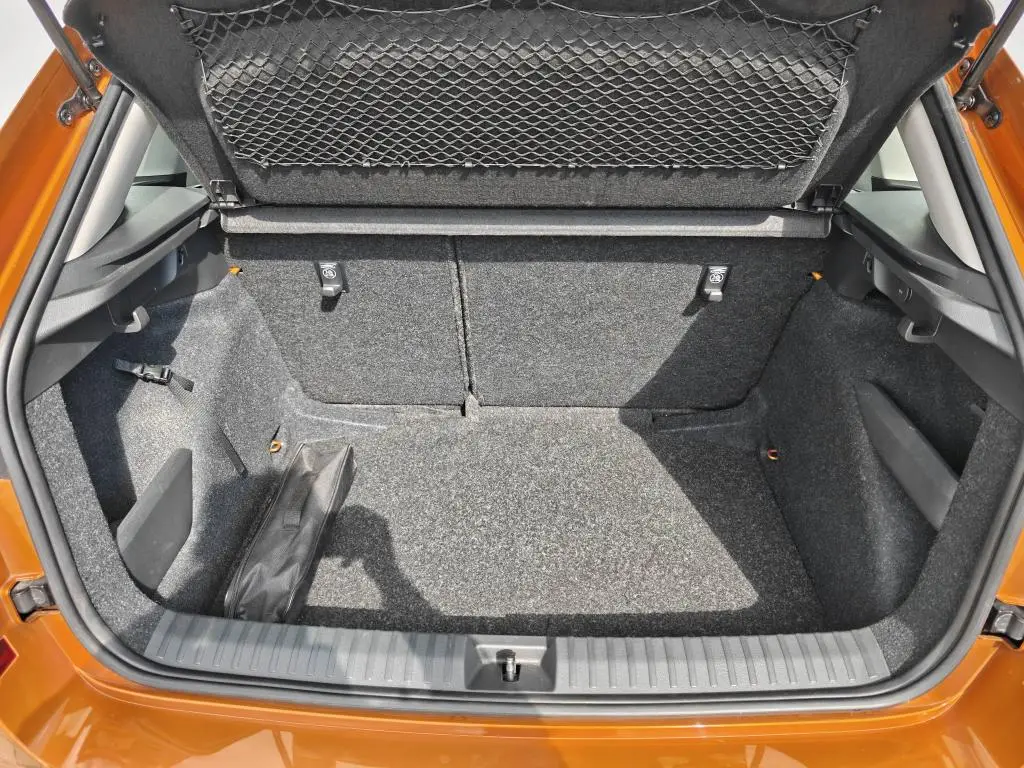 Škoda Kamiq Fresh 6MP 1,0TSI / 81kW