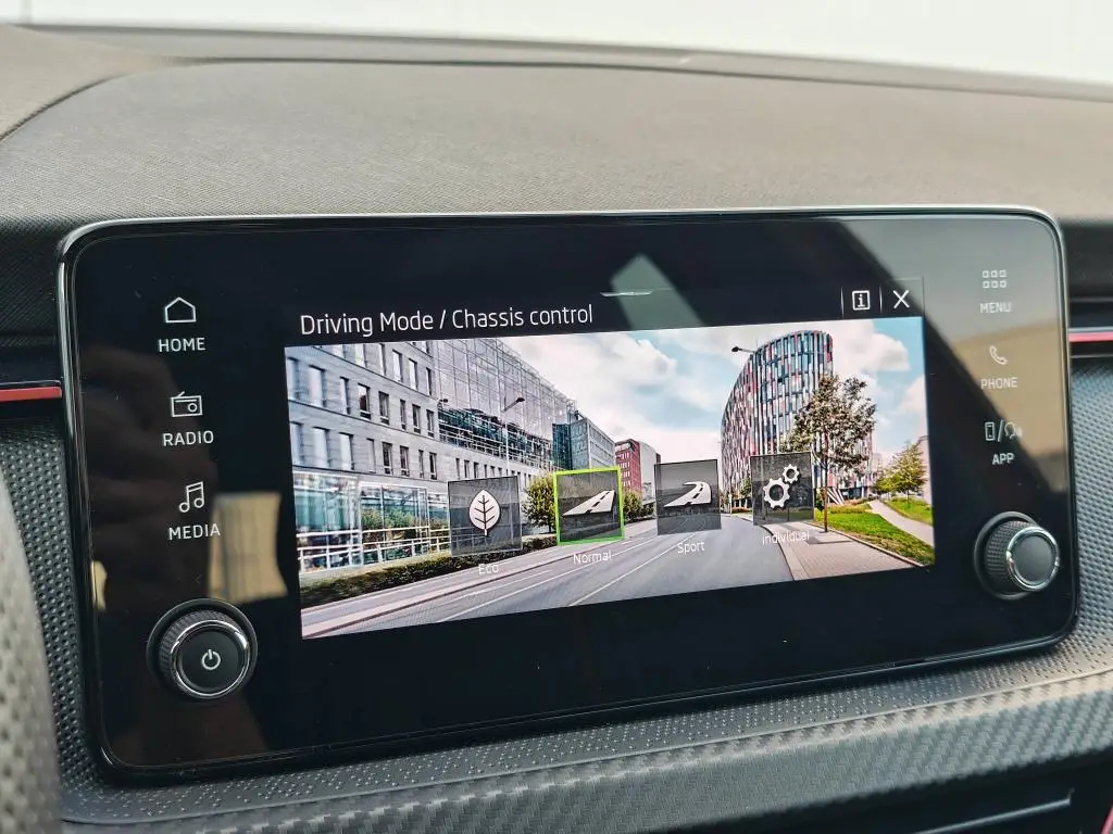 Škoda Kamiq Monte Carlo 7DSG 1,0TSI / 85kW