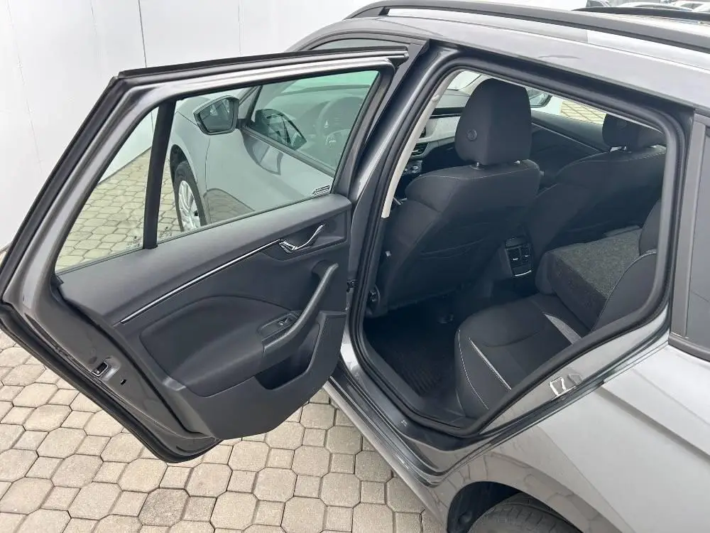 Škoda Kamiq Selection 6MP 1,0TSI / 85kW